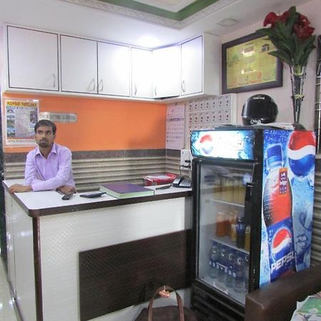 Hotel Royal Residency Mumbai Bagian luar foto